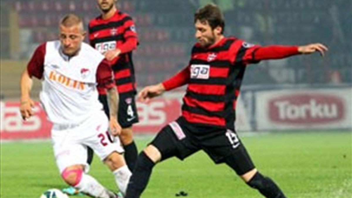 Ligin Altı Cadı Kazanı