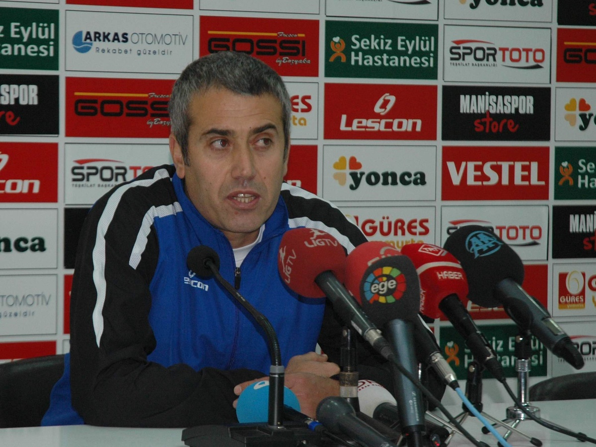 Manisaspor Teknik Direktörü Özdeş Açıklaması