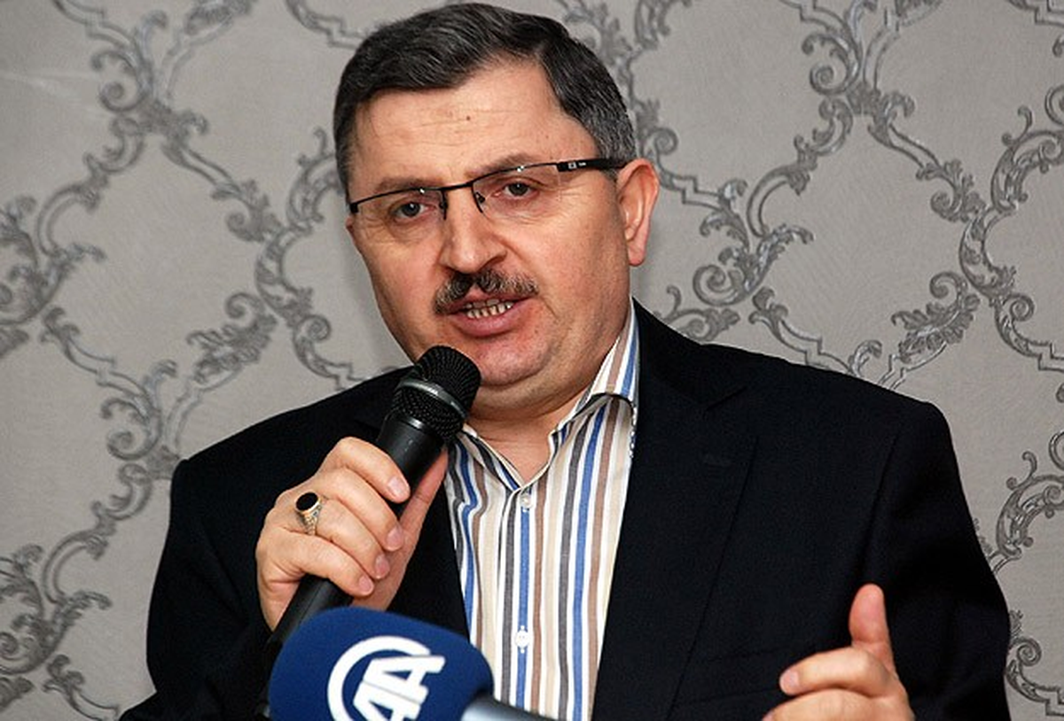 Memur-Sen Genel Başkanı Gündoğdu: Taksim\'i Gezi\'ye Dönüştürmeye Çalıştılar