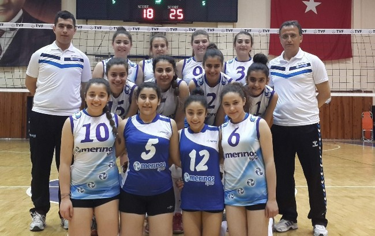 Merinosspor Çifte Yarı Finale Yükselmenin Gururunu Yaşıyor.
