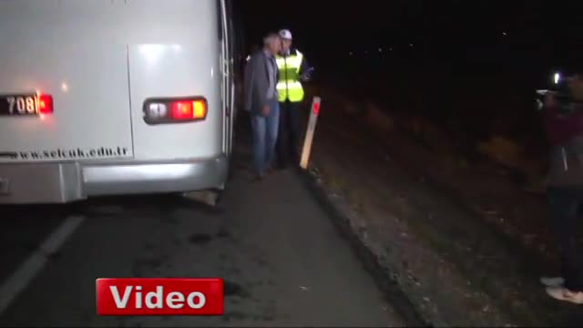 Öğrencileri Taşıyan Minibüs Devrildi: 17 Yaralı