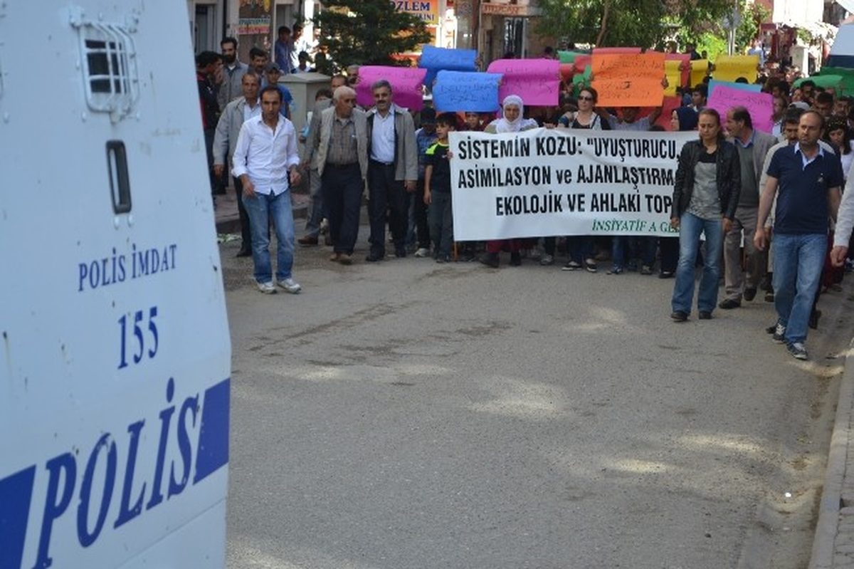 Silvan\'da Cinsel İstismar Olayları Protesto Edildi