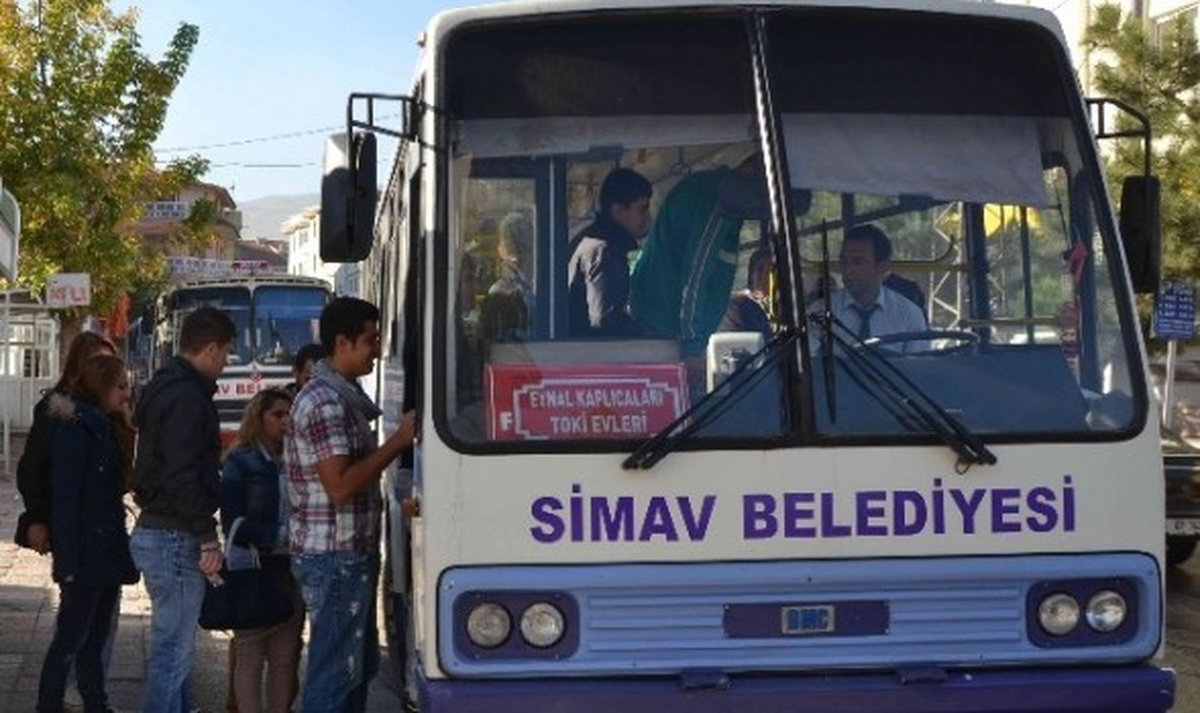 Simav\'da Belediye Otobüsleri Yaşlılara Ücretsiz