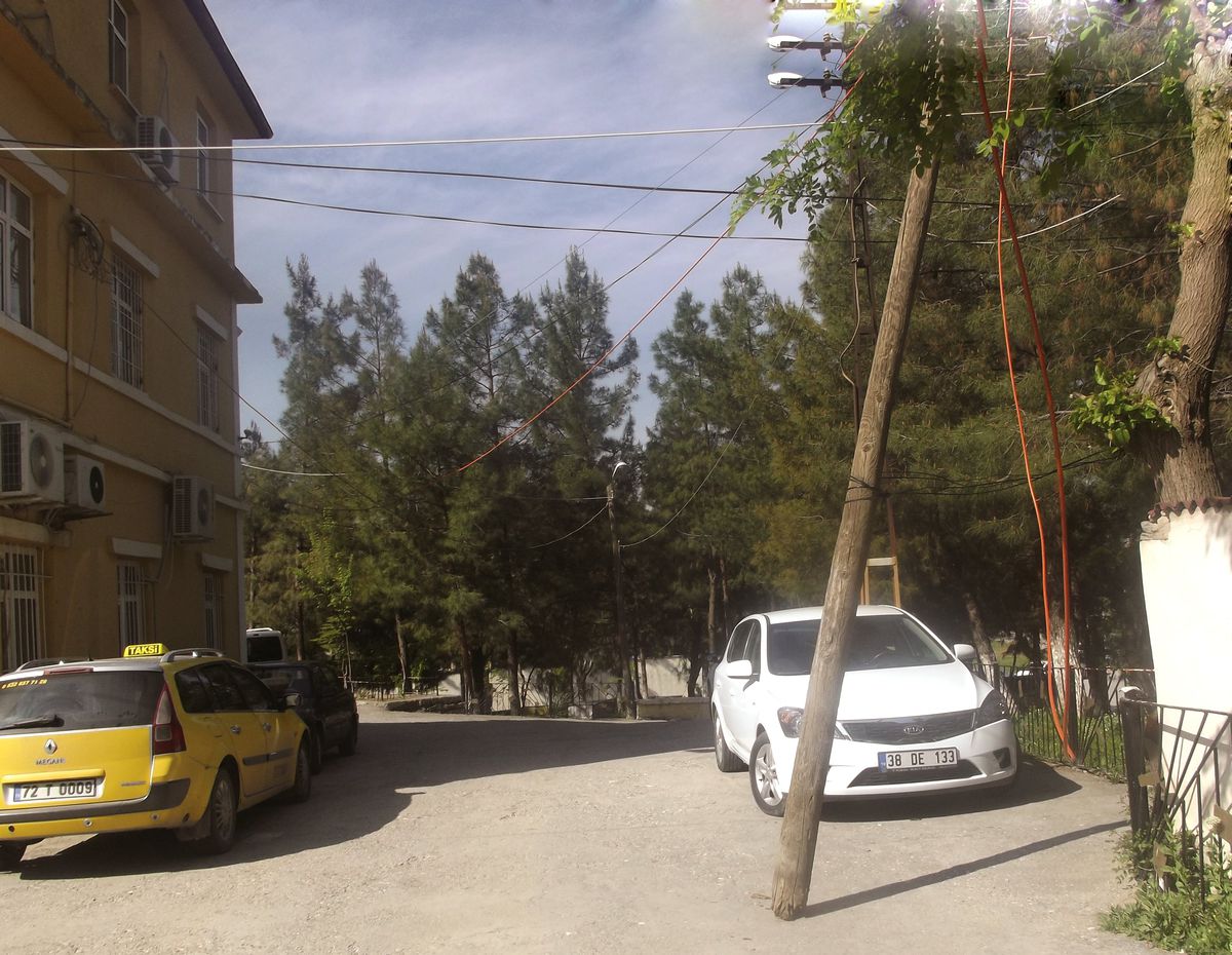 Telefon Direğine \'İp\' Önlemi