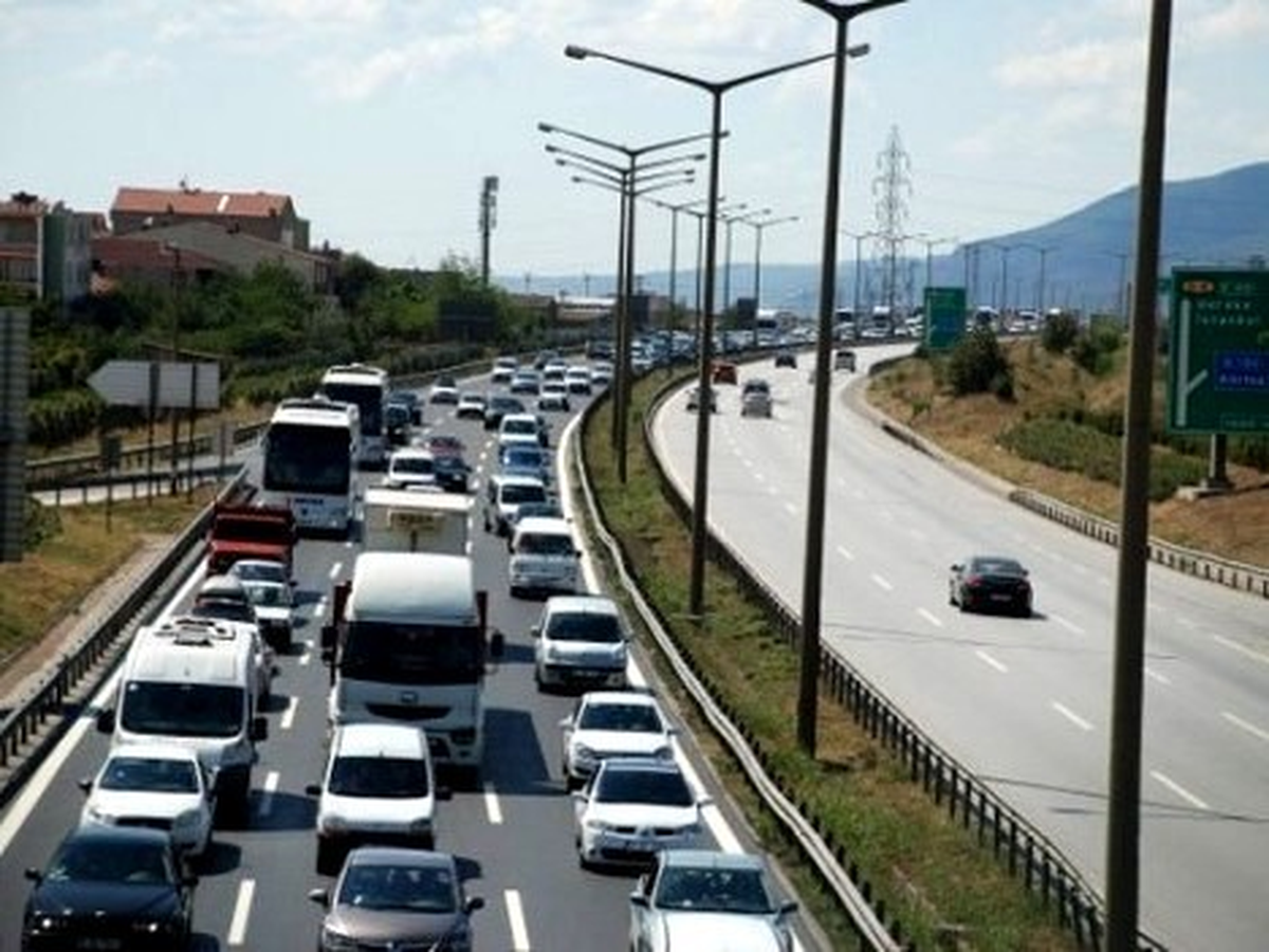 Tem Otoyolunda Yenileme Çalışması
