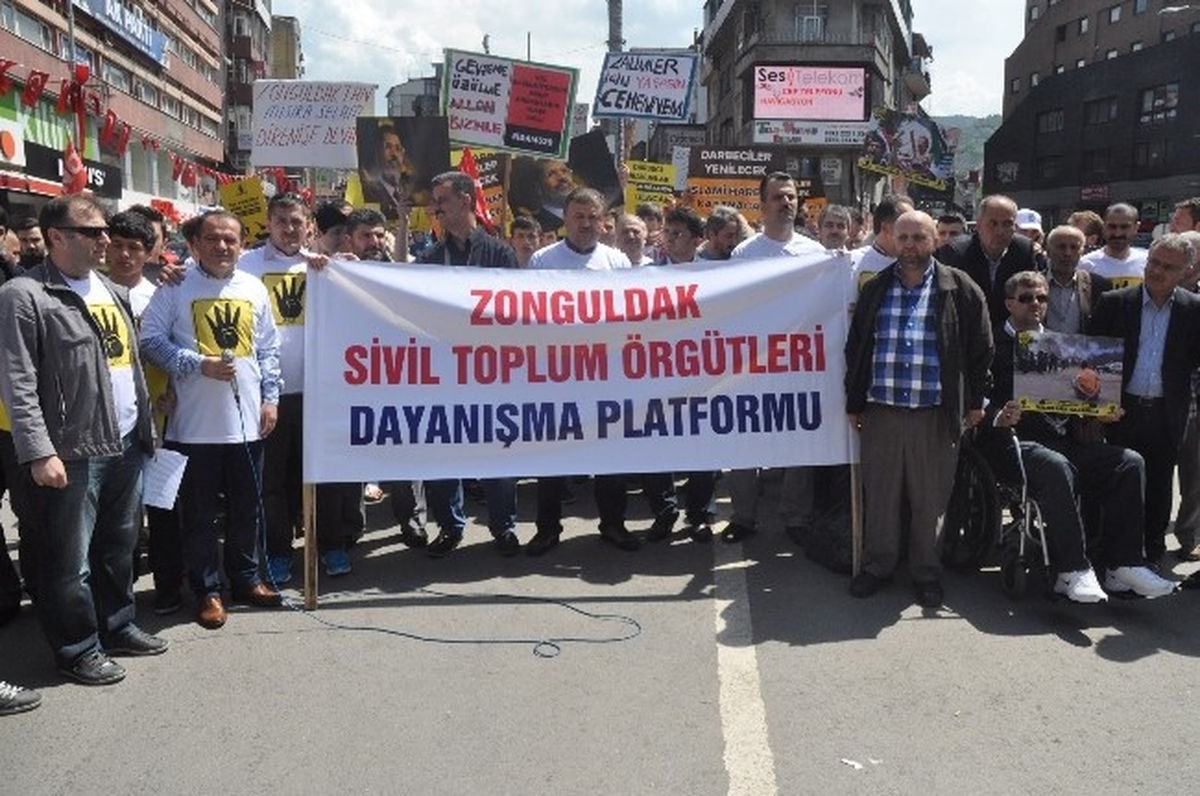Zonguldak\'ta Mısır\'dakı İdam Kararları Protesto Edildi