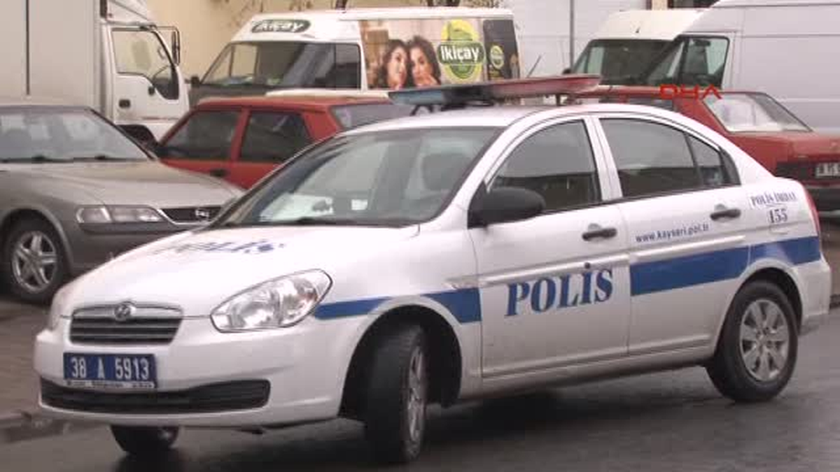 Banka Soyguncuları, Bir Başka Bankada da Soygun Yapmış