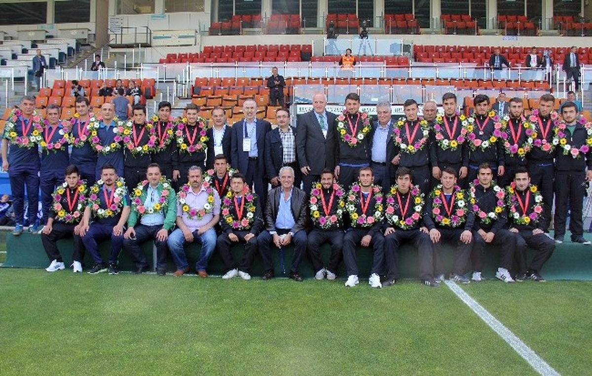 Çaykur Rizespor A2 Takımı\'nın Başarısı Kutlandı
