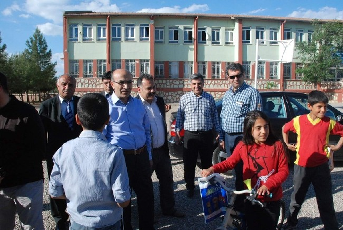 Demirtaş, Kahta İlçesinde İncelemelerde Bulundu