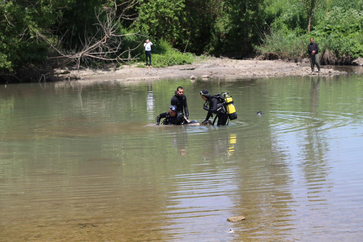 Dicle Nehri\'ne Giren Genç Boğuldu