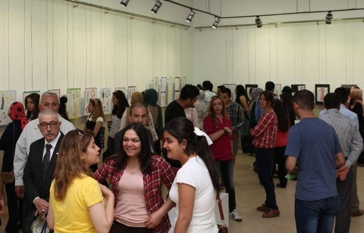 Geleceğin Tasarımcıları El Emeklerini Sergiledi