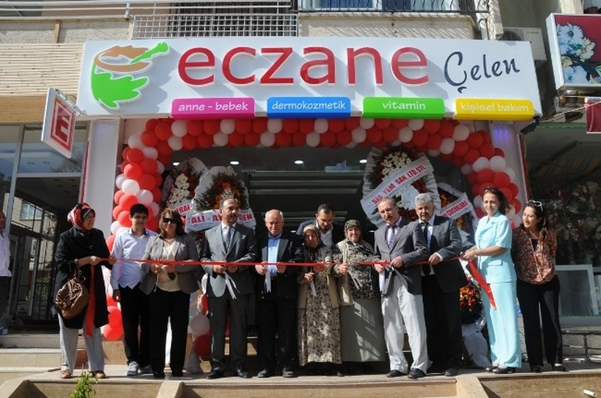 Genç Eczacının Mutlu Günü