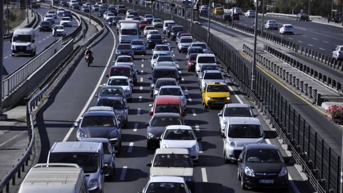 İstanbul\'da Trafiğe Kapatılacak Yollar