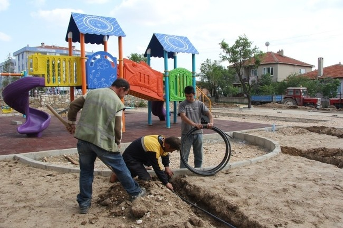 Kırklareli\'de Çocuk Parkları Kuruluyor