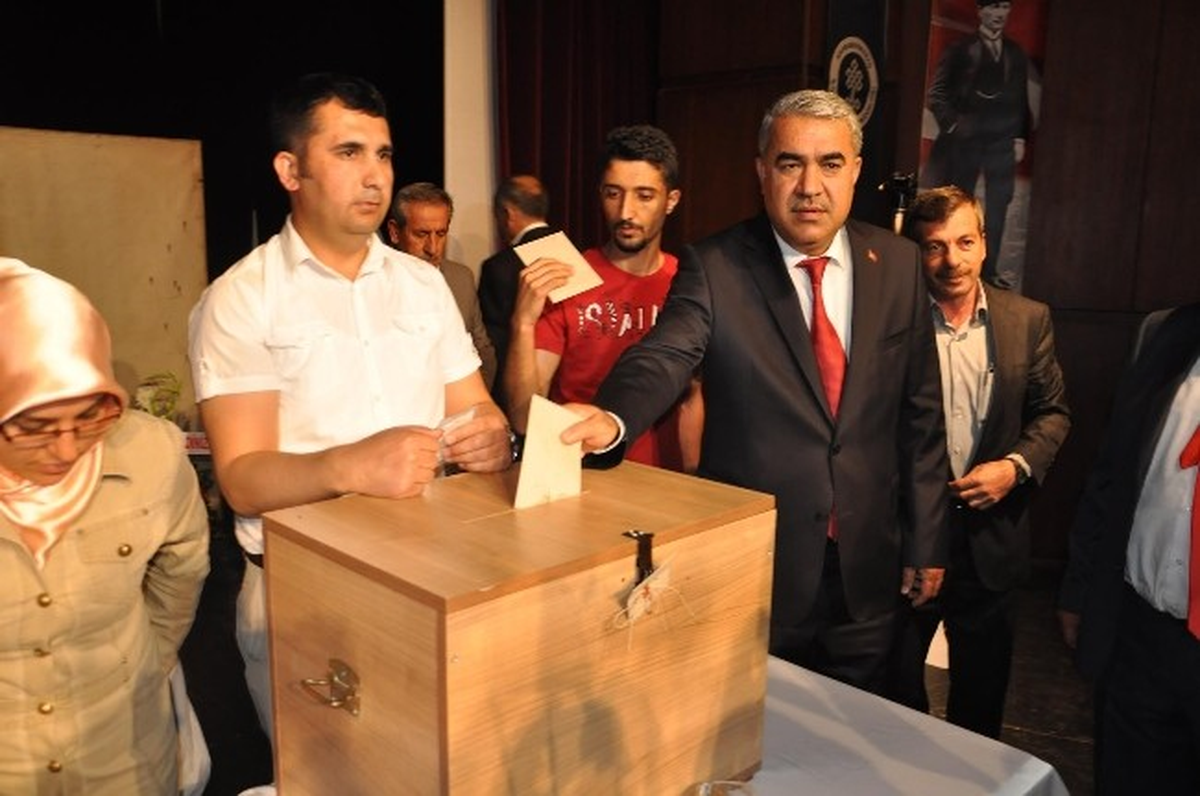 Kuybu Yeniden Başkan