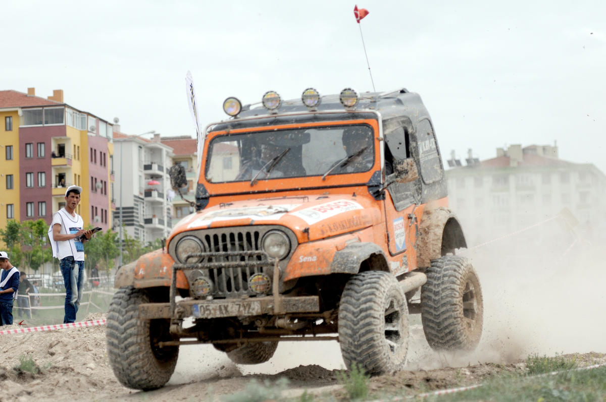 Off-road\'cular Engelleri Jandarma İçin Aştı