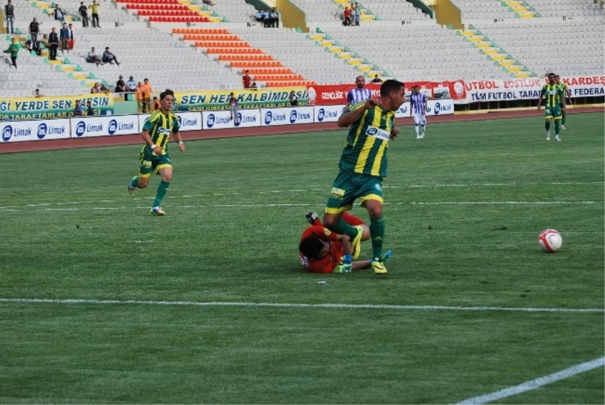 Şanlıurfaspor, Orduspor\'a 4-3 Yenildi