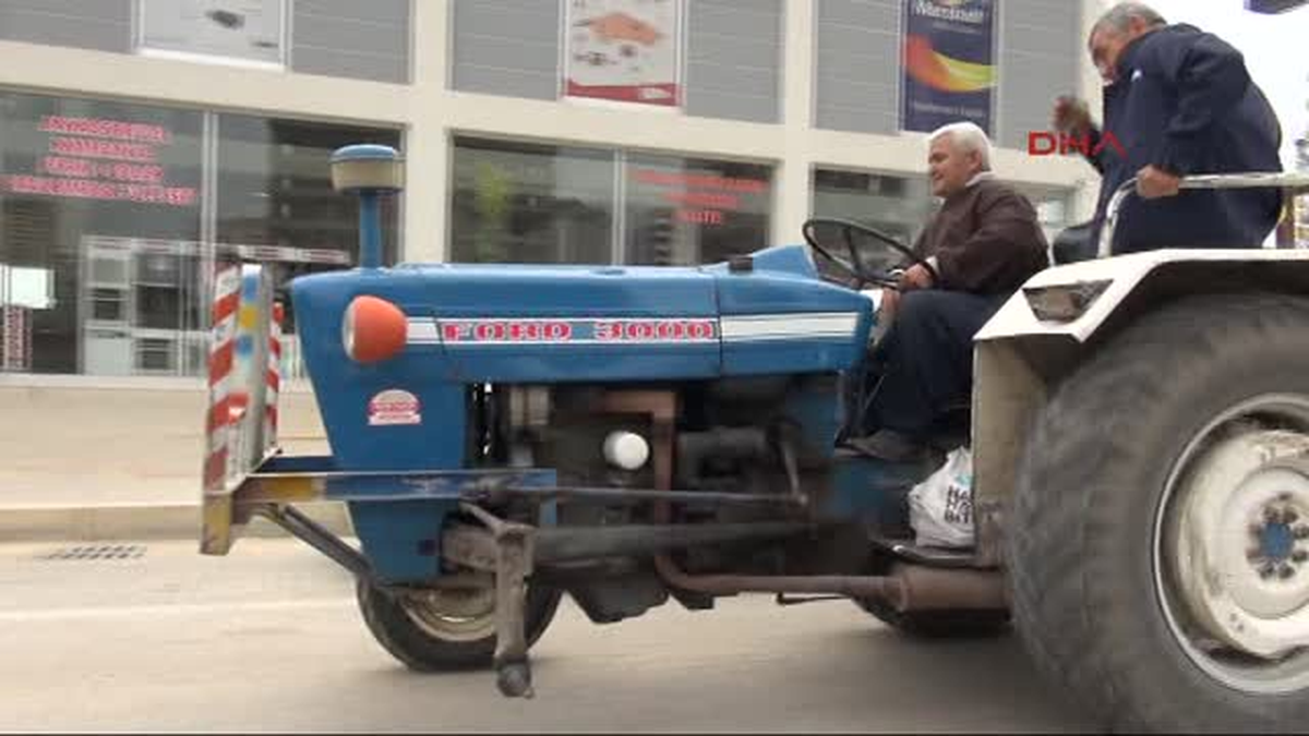 Adana\'da 3 Tekerle Tehlikeli Yolculuk