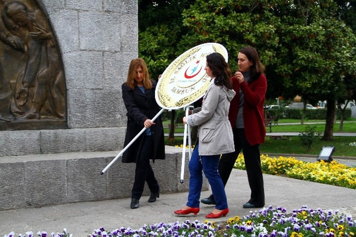 5 Mayıs Ebeler Günü
