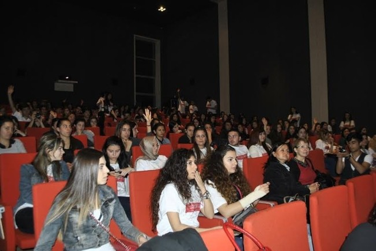 Bilecik Belediyesi Hizmetleri Gediz Üniversitesi\'nde Anlatıldı