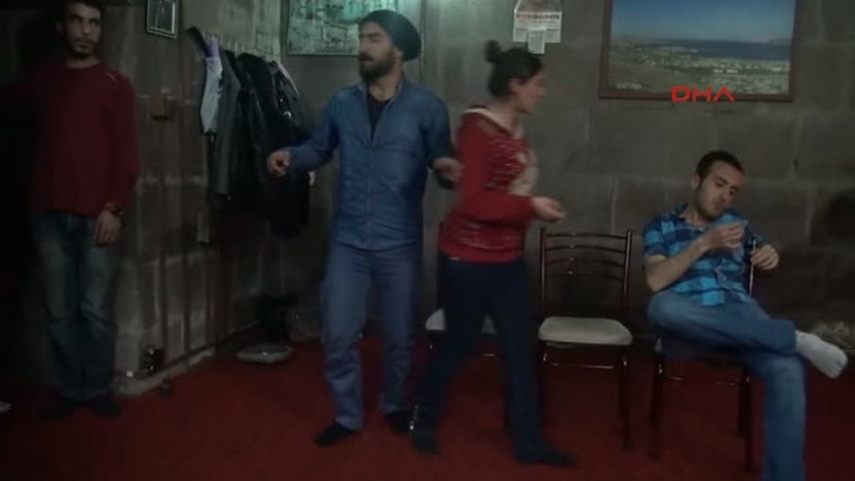 Bitlis\'in Tiyatrocuları İddialı