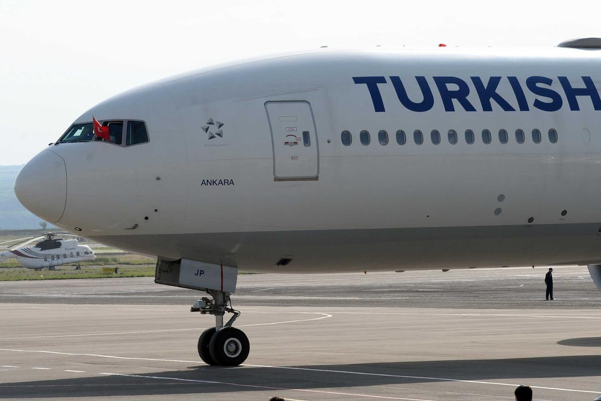 Cumhurbaşkanı Gül, Gürcistan\'a Gitti