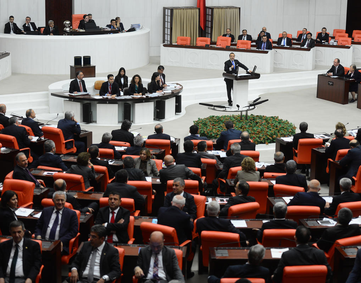 Dört Eski Bakanla İlgili Soruşturma Önergeleri Genel Kurul\'da