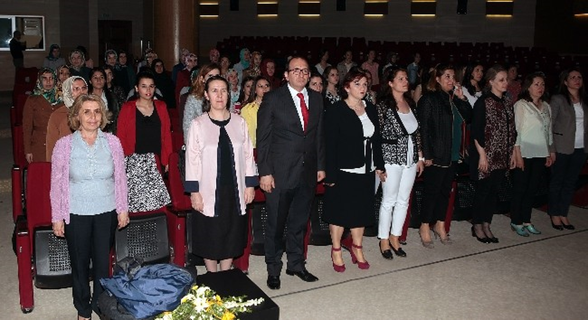 Erzurum\'da 5 Mayıs Dünya Ebeler Günü Programı