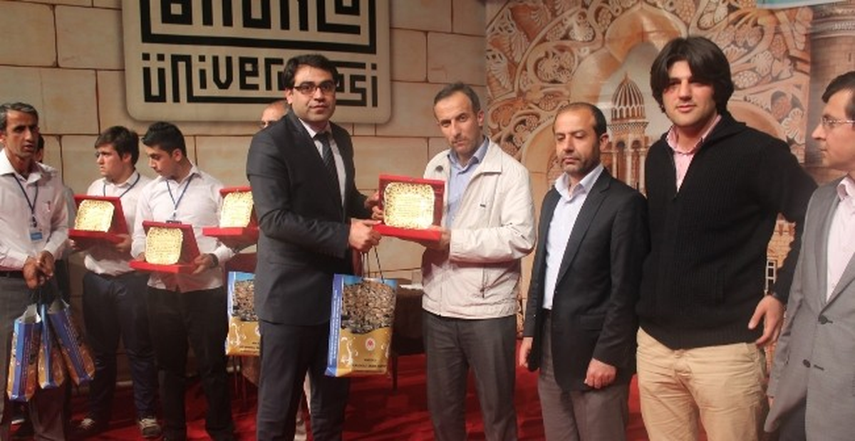 Hakkari İmam Hatip Lisesi\'nin Büyük Başarısı