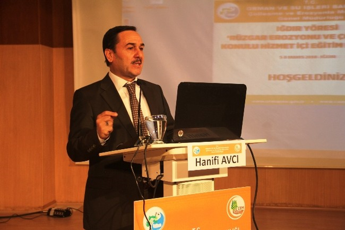 Iğdır Yöresi Rüzgar Erozyonu ve Çölleşme Semineri