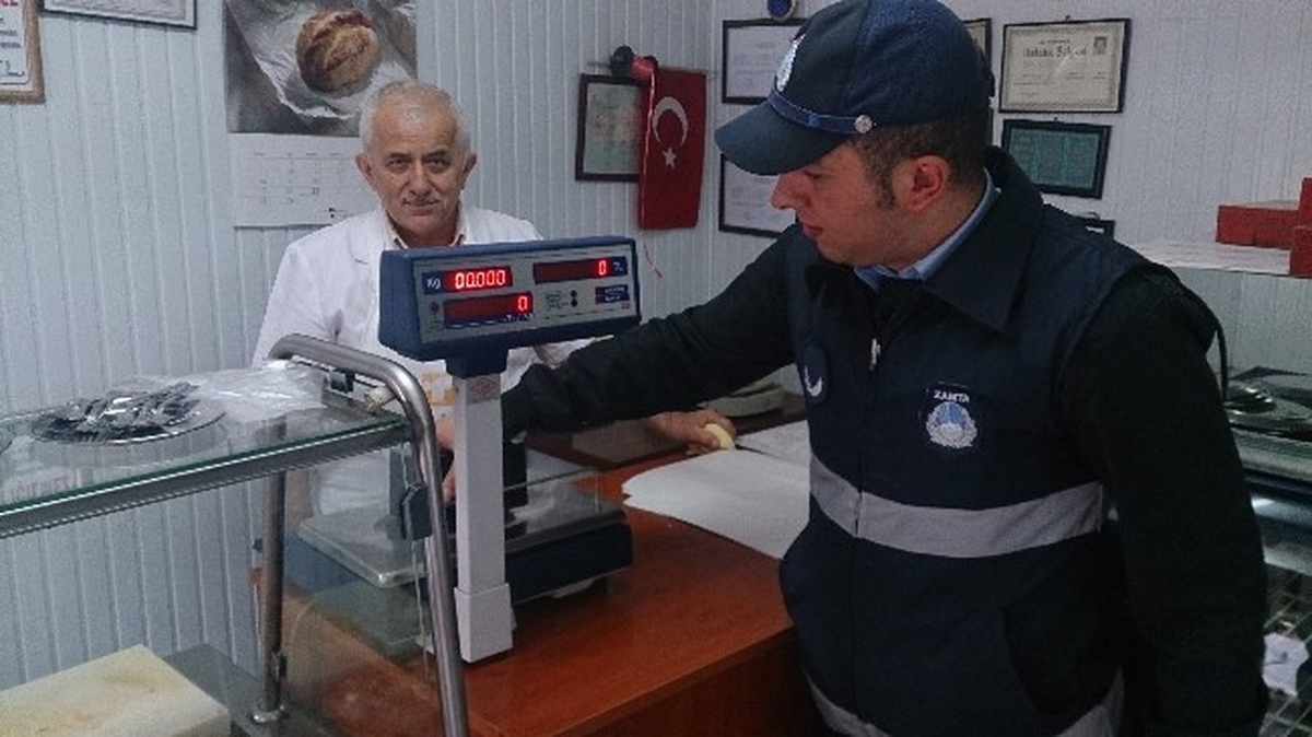 İzmit Belediyesi Zabıta Ekipleri Terazi Denetiminde