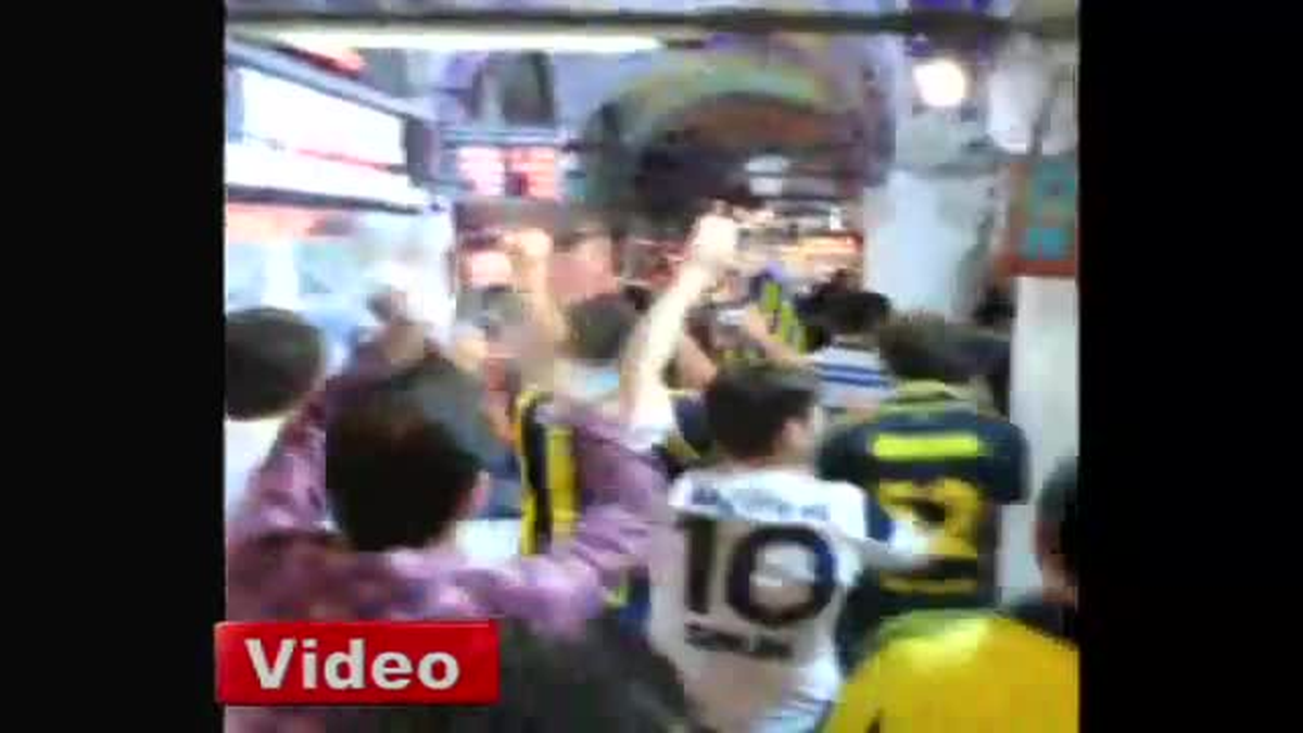 Kapalı Çarşı\'da Fenerbahçe Çoşkusu