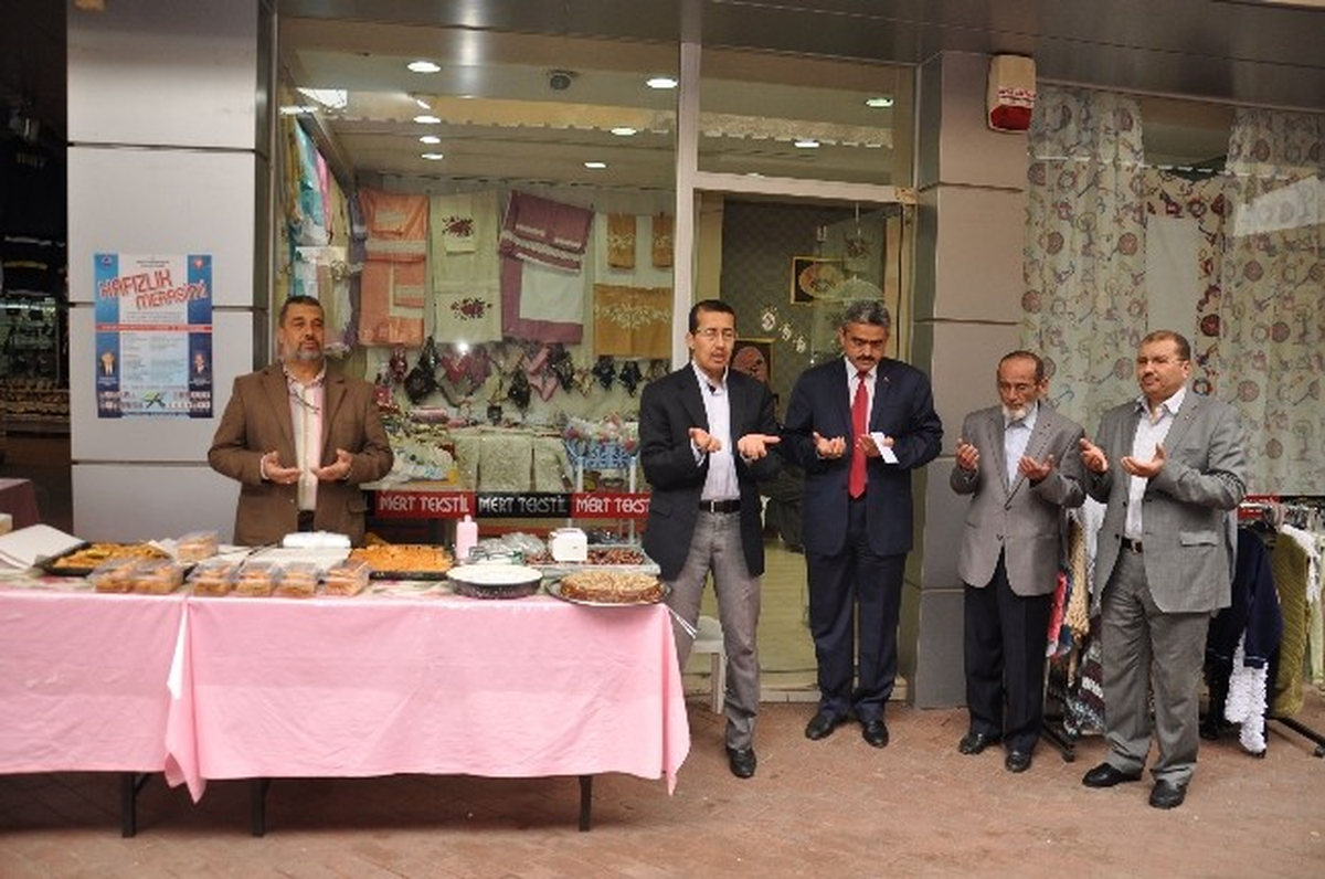 Nazilli\'de Kreş İçin Kermes Düzenlendi
