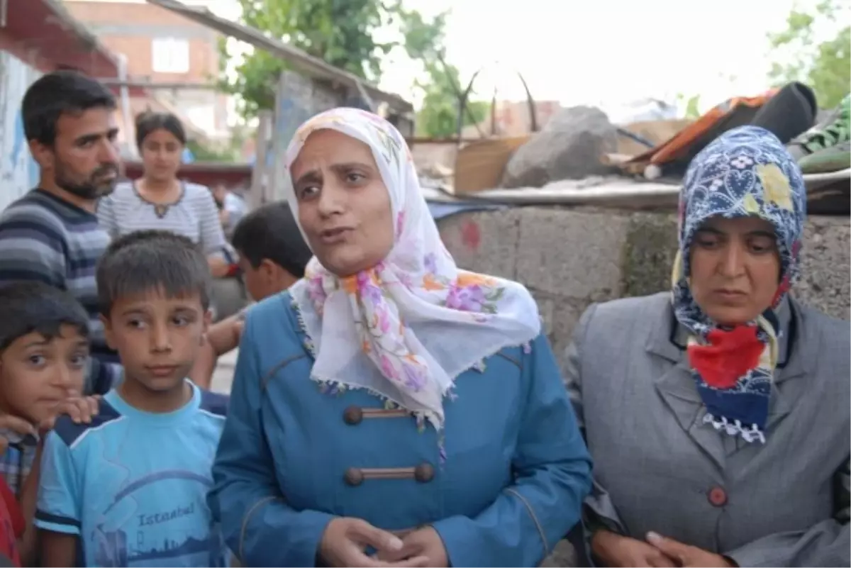 PKK'nın Kaçırdığı İddia Edilen Çocuk Ailesine Kavuştu