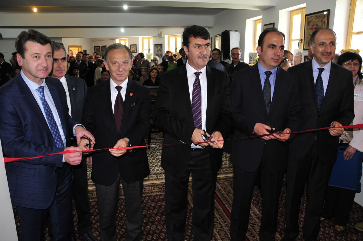 Saraybosna\'da, "Dostluk" Sergisi Açıldı