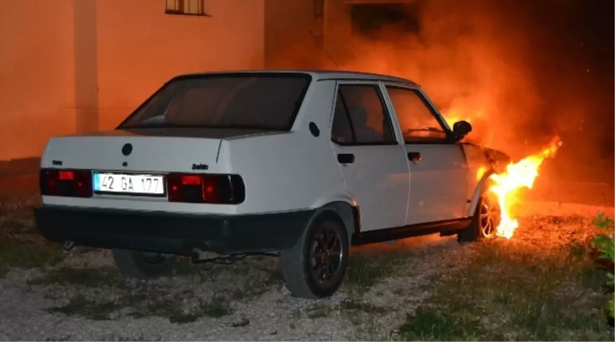 Şehit Babasının Otomobili Kundaklandı