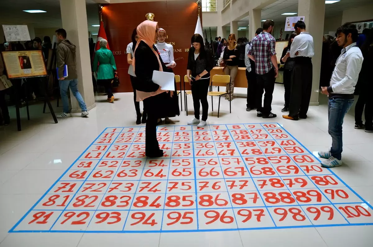 Sivas'ta '2. Matematik Şenliği' Düzenlendi