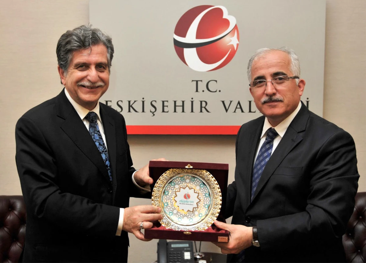 Türkiye\'nin Vatikan Büyükelçisi Gürsoy, Eskişehir\'de