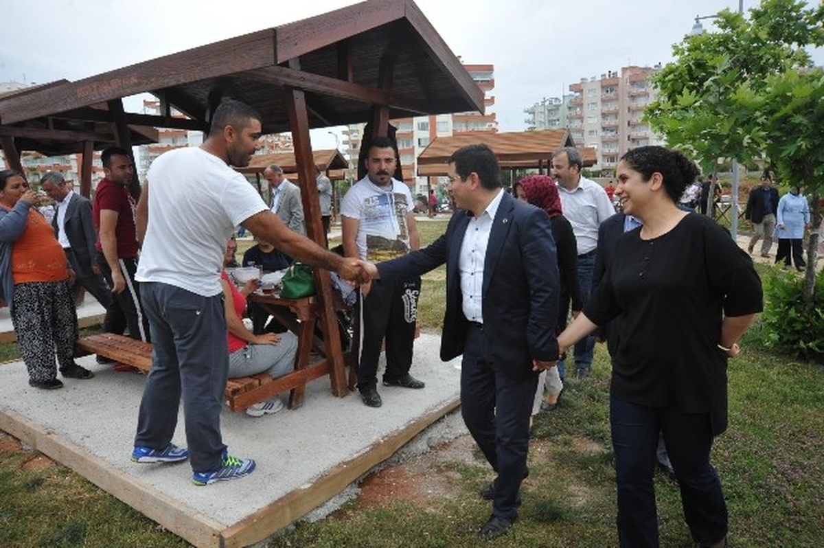 Tütüncü Vatandaşlarla Bir Araya Geldi