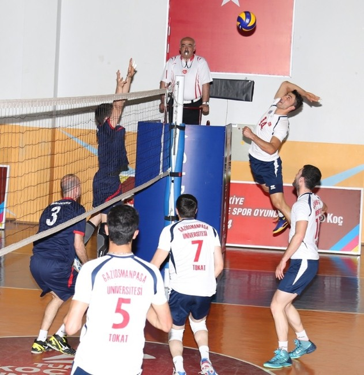Üniversitelerarası 1. Lig Voleybol Müsabakaları
