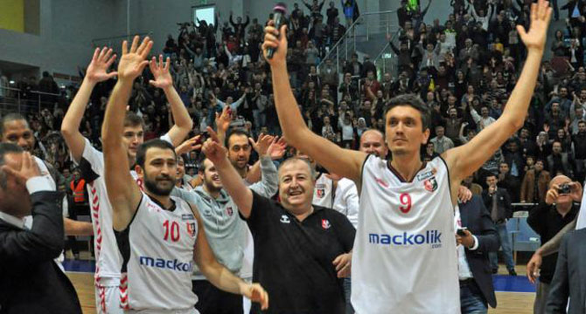 Uşak Sportif\'in Play-Off Rakibi Fenerbahçe Ülker