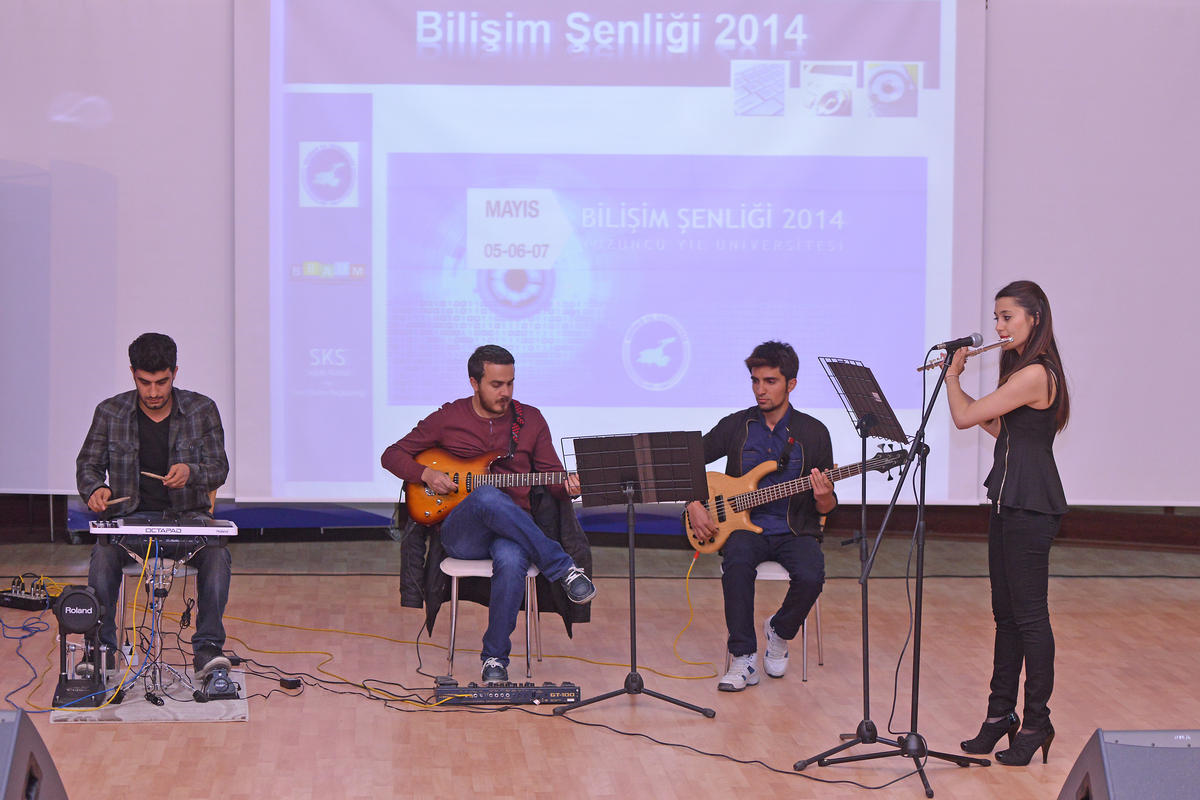 Van\'da "Bilişim Şenliği" Başladı