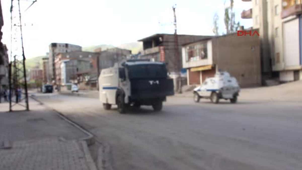 Yüksekova\'da Yine Mobese Gerginliği