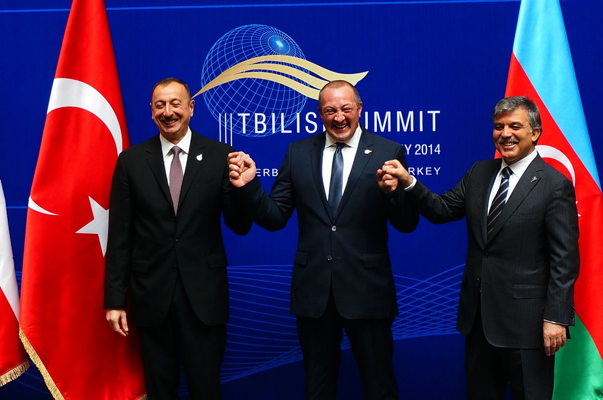 Gül, Türkiye-Gürcistan-Azerbaycan Üçlü Zirvesine Katıldı
