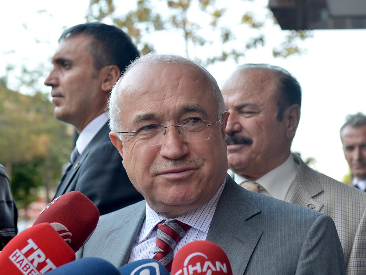 Başbakan Yardımcısı Arınç\'ın Ameliyatı