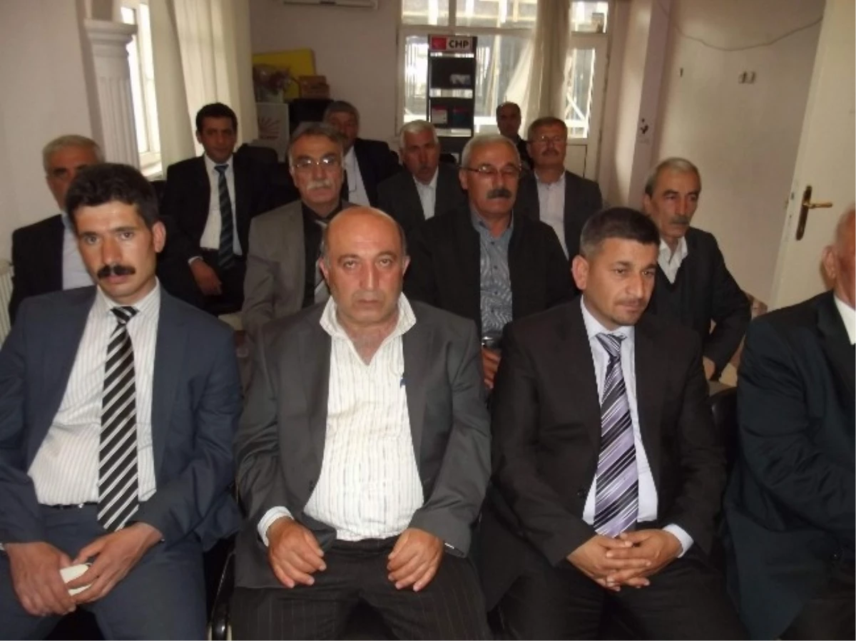 CHP, Belediye Başkan ve Meclis Üyeleriyle Toplantı Yaptı