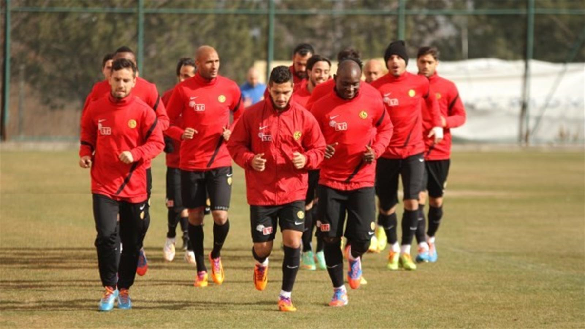Eskişehirspor\'da Galatasaray Maçı Hazırlıkları