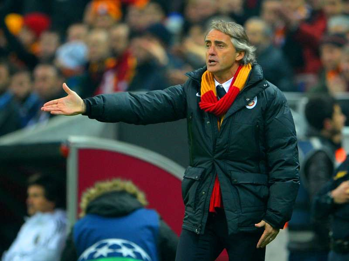 Galatasaray\'da Mancini\'ye Tepki Sürüyor