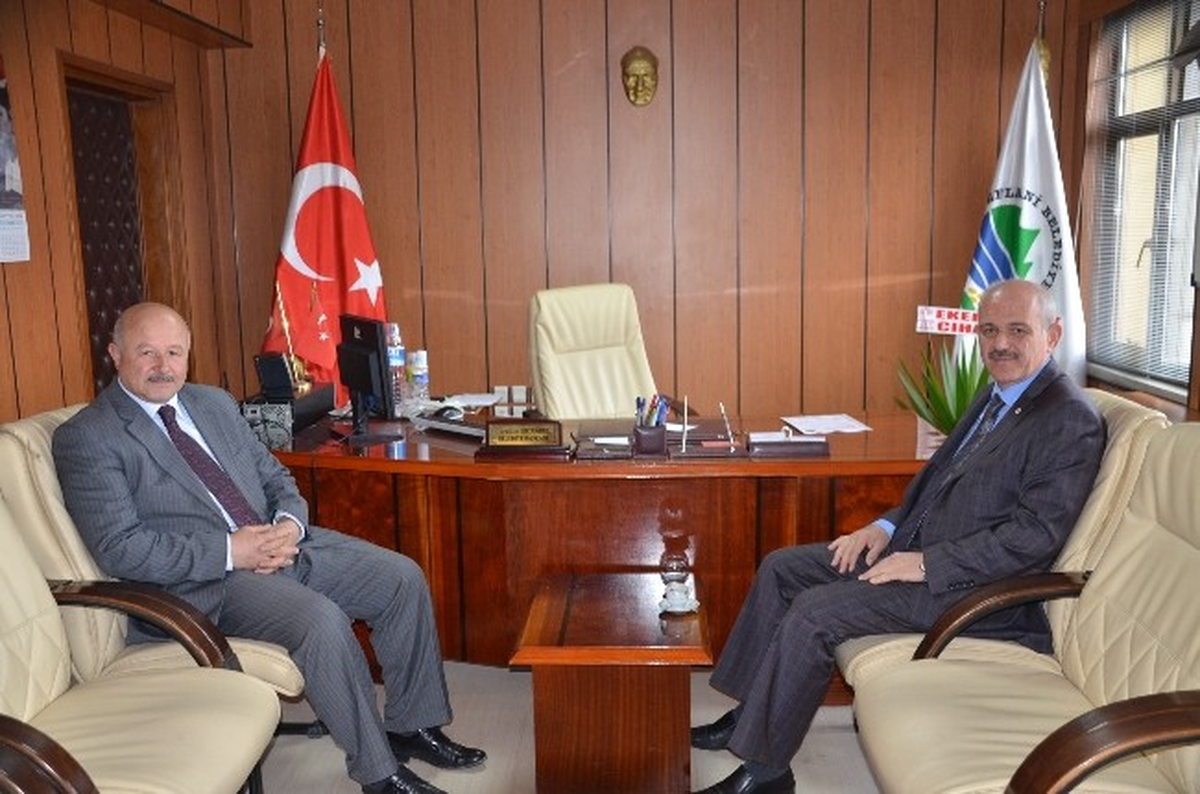 Genel Sekreter Uzun\'dan, İbrahim Ertuğrul\'a Hayırlı Olsun Ziyareti