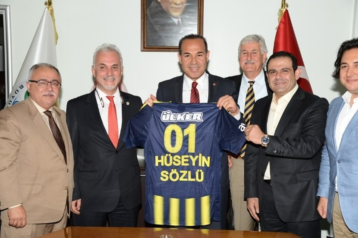 Hüseyin Sözlü\'ye Sarı-Lacivert Ziyaret